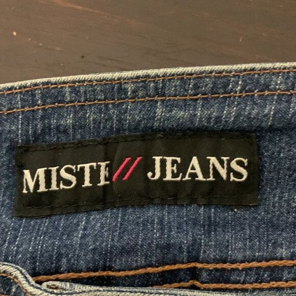 3for$20 bootcut size 7 junior - Picture 3 of 5